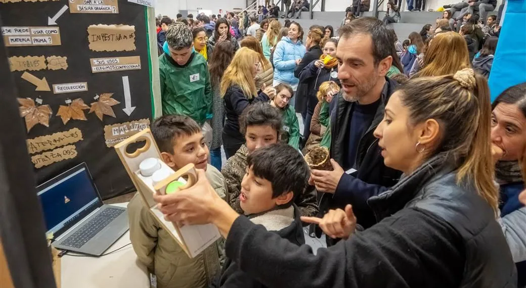 Feria Distrital de educación, arte, ciencias y tecnología
