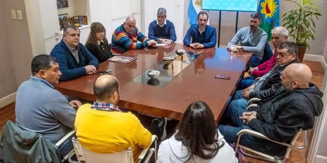 Rosa: “Fue muy positiva la reunión con la CGT”