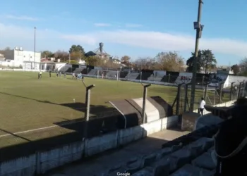El lunes se jugarán las semifinales del fútbol local