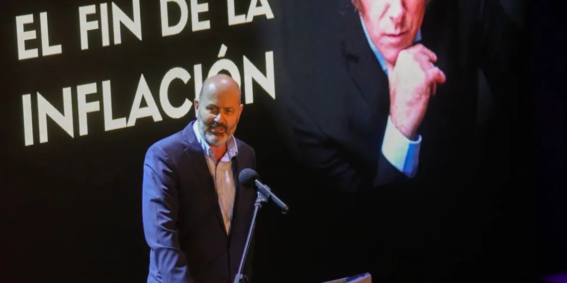 “Han sido seis meses sorprendentes por el giro que el Gobierno ha logrado darle al debate público”