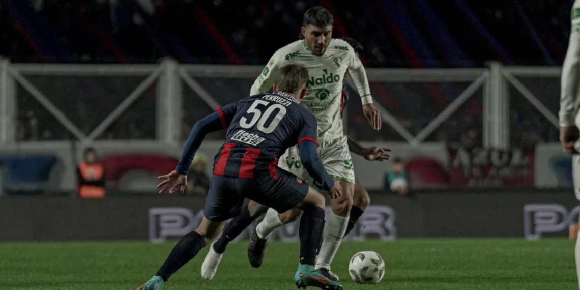 Sarmiento dio el golpe ante San Lorenzo y logró un histórico triunfo en el «Nuevo Gasómetro»