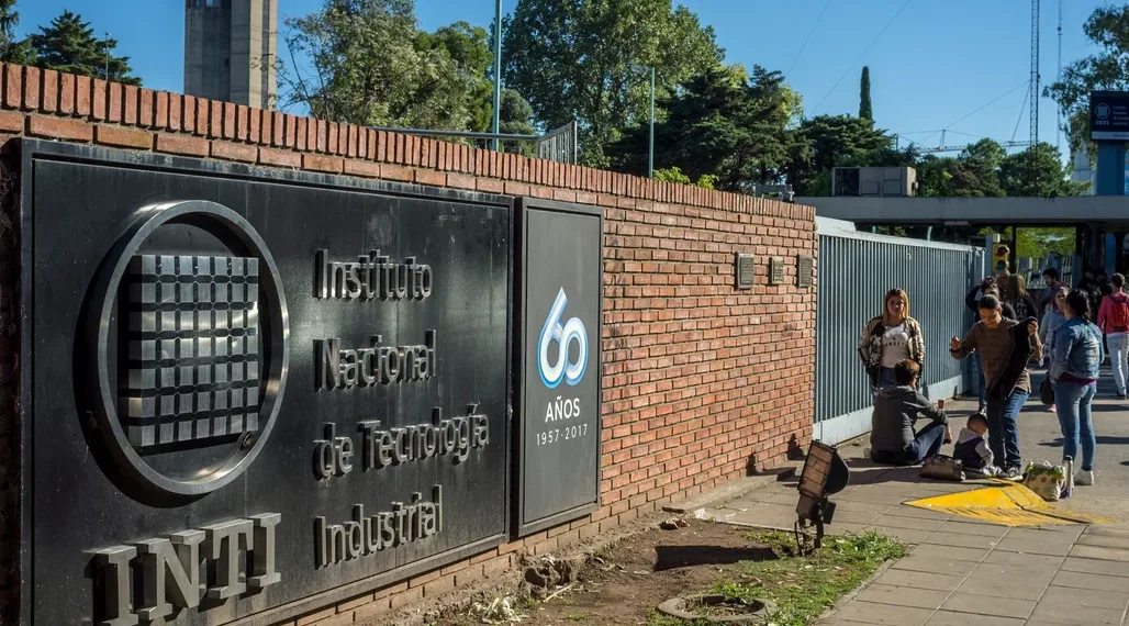 Plan motosierra: confirman el cierre de las sedes del INTI