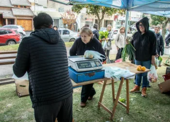“Mercado en tu Barrio” se presenta este viernes en Villa Belgrano