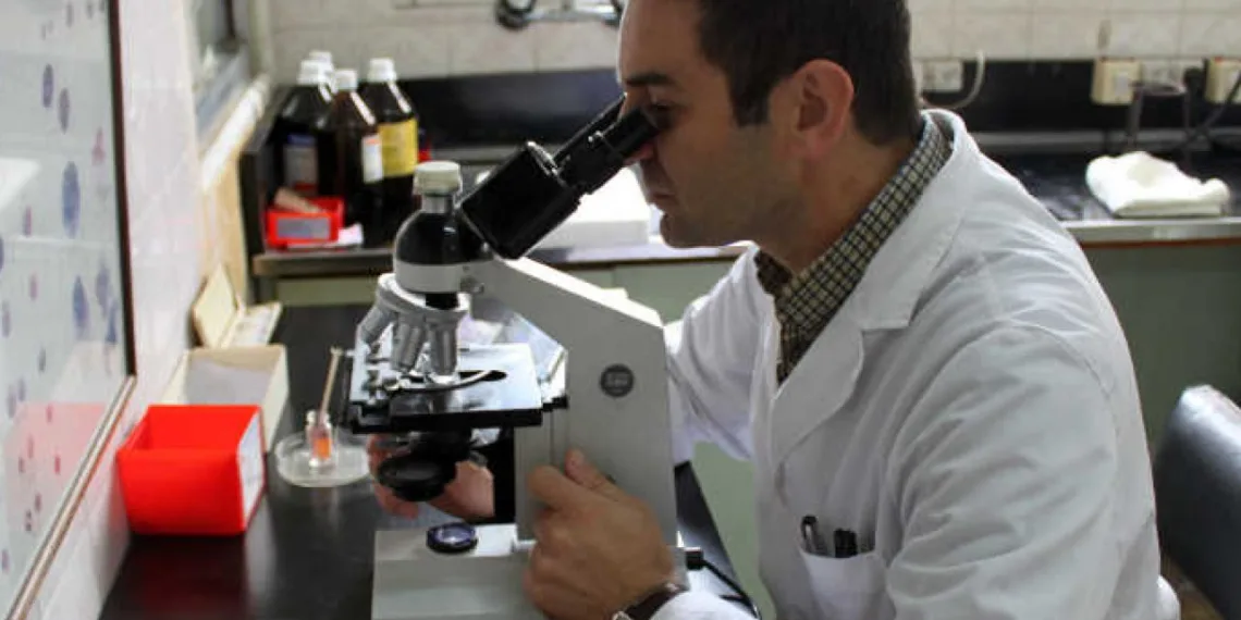 Difícil situación de laboratorios bioquímicos, que afrontan costos altos y rentabilidad negativa