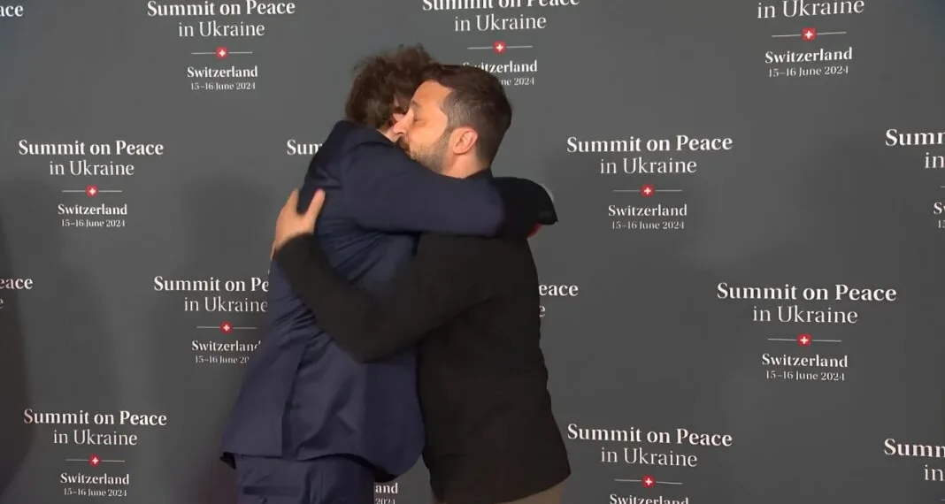 Gesto de Milei en la Cumbre de Suiza: “Mi máximo apoyo al pueblo de Ucrania y al amigo Zelenski”