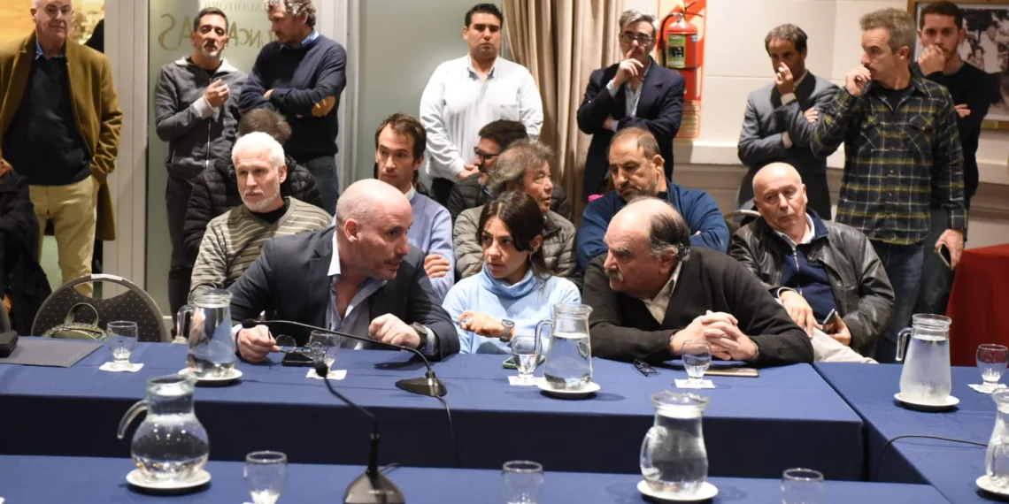 «Nos comprometimos a no apoyar una ley que perjudica a las Pymes», aseguró Alonso