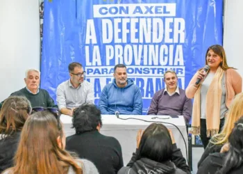 Plenario de Barrios de Pie reiteró apoyo cerrado a Axel Kicillof
