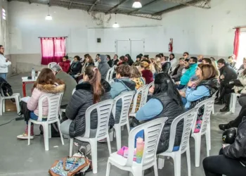 Invitan a los vecinos a participar de cursos de manipulación de alimentos