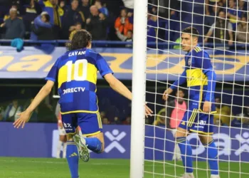 Boca le goleó a Banfield con autoridad y se acerca a los de arriba