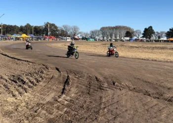 Segunda fecha del campeonato de motociclismo en el circuito «Rolando Nardi»