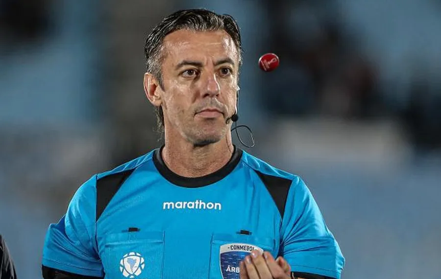 La final del domingo entre Argentina y Colombia tendrá árbitros brasileños