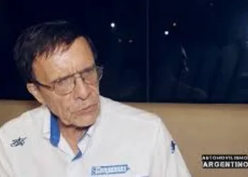 Charla sobre la historia del Turismo Carretera en Junín