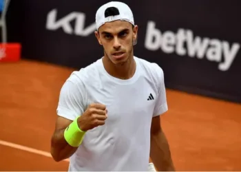 Cerúndolo y Díaz Acosta avanzaron a semifinales