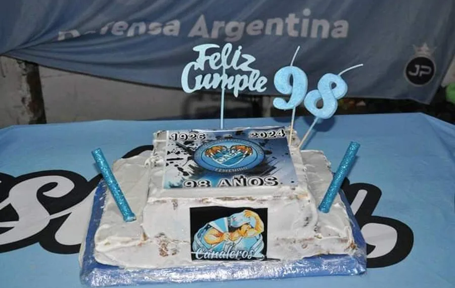 Defensa Argentina arribó a sus 98 años de vida institucional