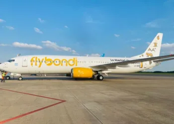 Montenegro subsidió a Flybondi  y la oposición le pide explicaciones