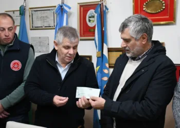 Aporte municipal para renovar equipos de Bomberos en Chivilcoy