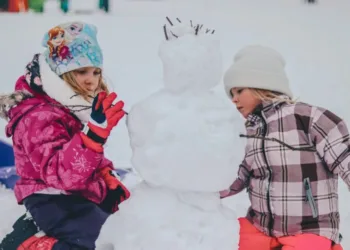 Cuáles son las tendencias de viajes en familia para el invierno