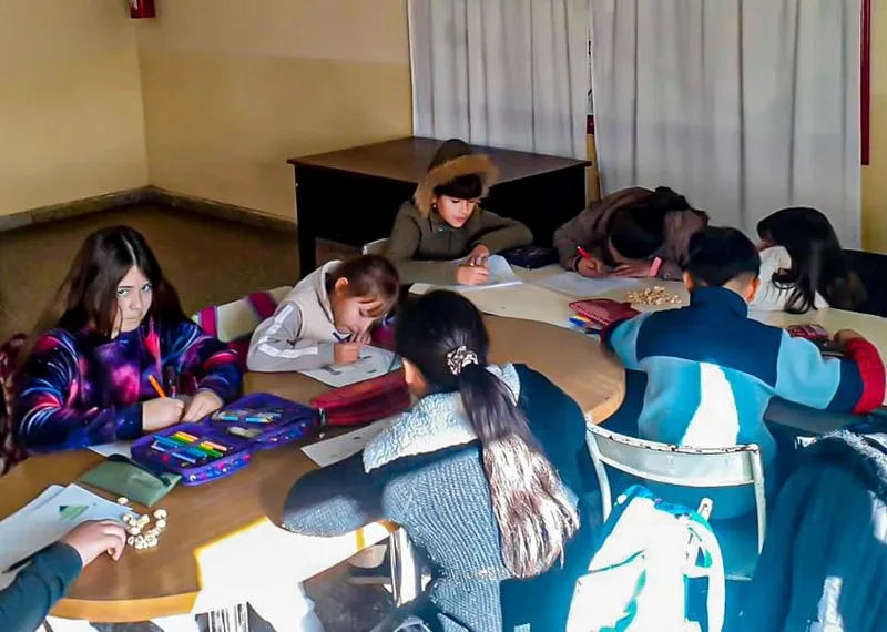 Destacan el servicio de apoyo escolar para los estudiantes