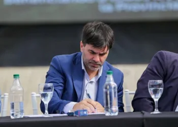 Un intendente advirtió que hay récord de negocios cerrados