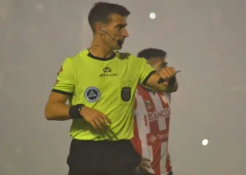 Sebastián Zunino será el árbitro de Sarmiento y Lanús