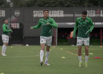 Sarmiento recibe a Lanús con la obligación de mostrar otra cara
