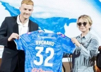 Gondou fue presentado en el Zenit de Rusia