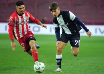 Copa Argentina: avanzó Gimnasia pero terminaron a las piñas