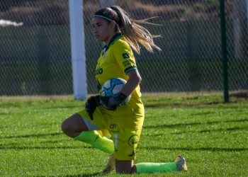 Sarmiento recibe a Comunicaciones