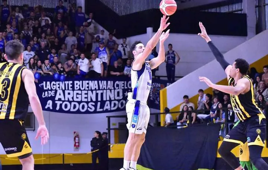 “Juanchi” Cangelosi: el eterno ídolo de Argentino