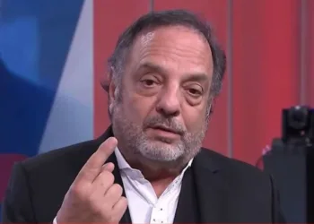 Baby Etchecopar reveló detalles de su charla con Alberto Fernández: «Está destruido»