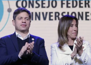 Kicillof: “No vamos a parar hasta que todos tengan acceso a una escuela digna”