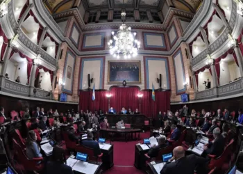 Axel Kicillof prepara un gran paquete de pliegos judiciales para avanzar con la cobertura de vacantes