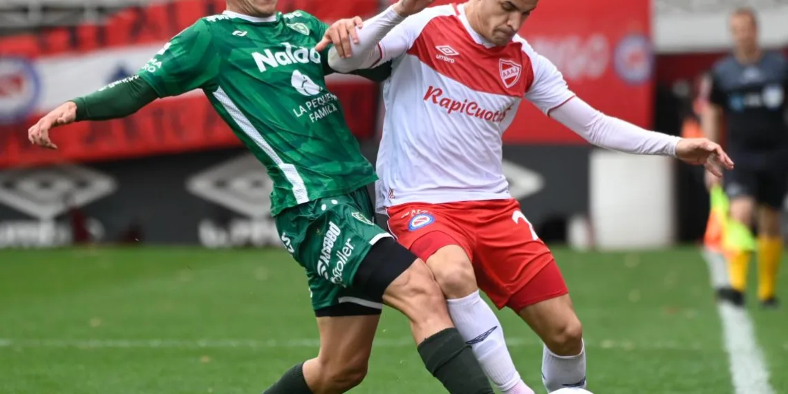 Sarmiento se trajo un buen punto de La Paternal