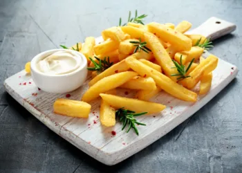 Día de la papa frita: por qué se celebra y cuáles son las formas más populares de cocinarlas