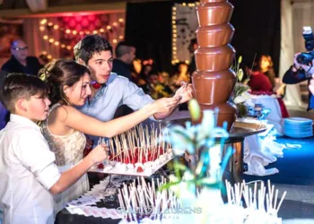 La gente adapta las fiestas al bolsillo, pero sigue festejando