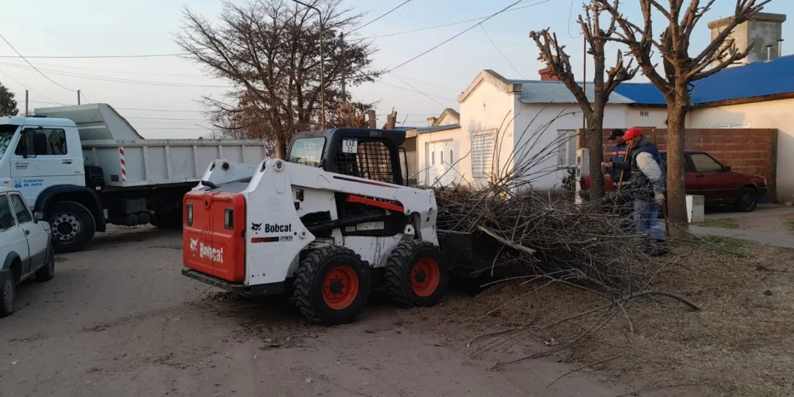 Intensa actividad desplegada por el Municipio en diferentes zonas de Junín