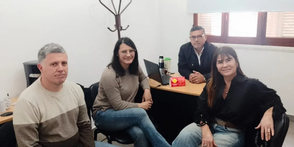 La nueva Directora Regional de IOMA visitó las oficinas de Lincoln
