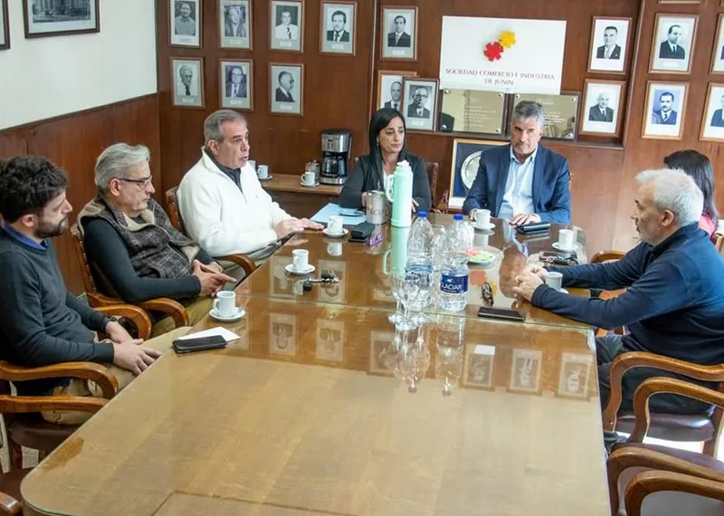 Funcionarios analizaron la ordenanza de tránsito pesado con distintas entidades