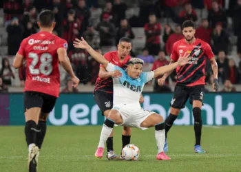 Racing cayó 1 a 0 frente Athlético Paranaense