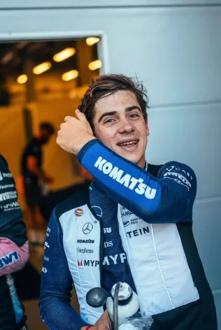 Colapinto sigue con chances de correr en 2025: Williams conversa con Audi
