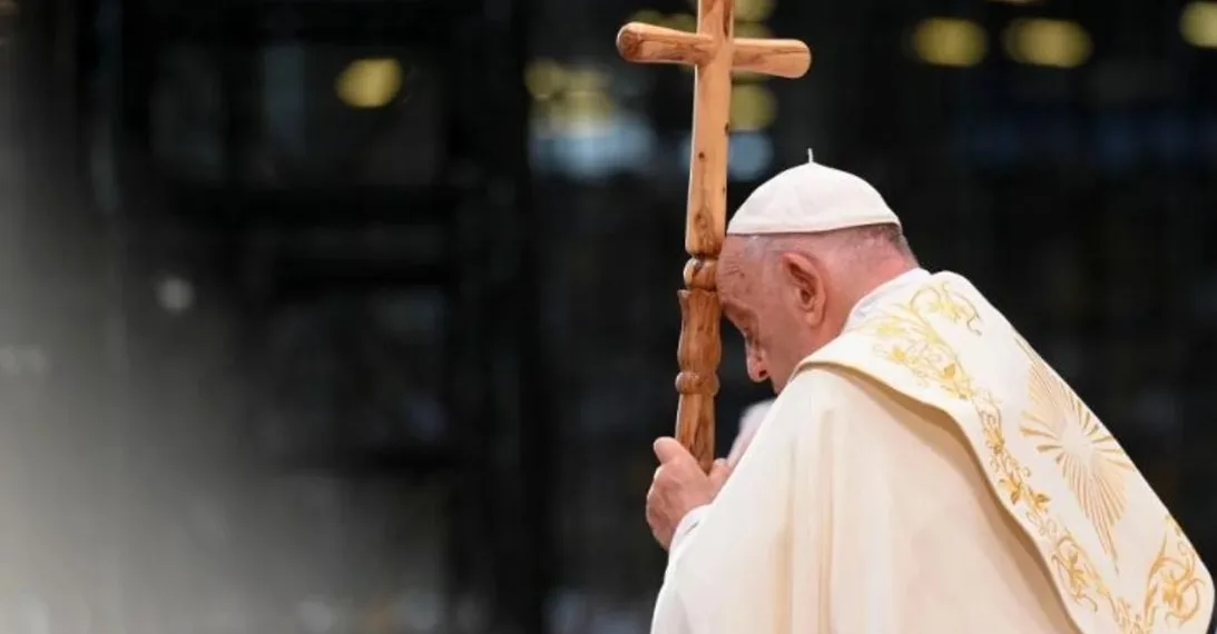 El papa Francisco se despidió de Singapur y regresó al Vaticano