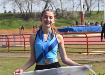 Atletismo: Agostina Zunino, la campeona provincial
