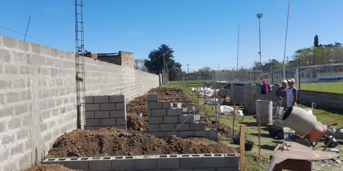 Villa avanza y crece: inició tres importantes obras en su estadio