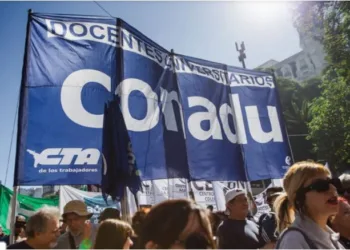Crisis universitaria: docentes anunciaron tres días de paro en todo el país