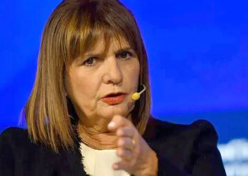 Bullrich:  «Está claro quiénes acompañan, quiénes no y quiénes lo hacen a medias»