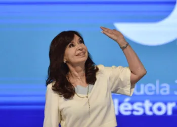 Cristina habla, en Provincia escuchan nuevas canciones
