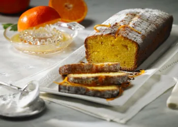 Budín de mandarina en licuadora: la época para hacer esta delicia
