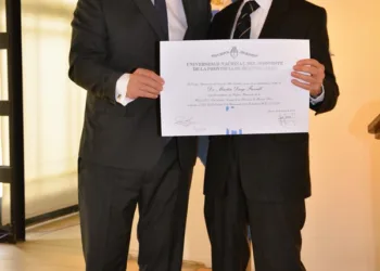 Martín Farrell fue nombrado Profesor Honorario de la UNNOBA