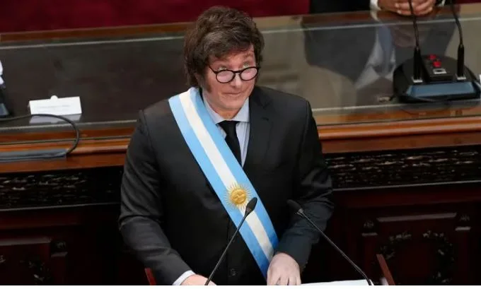 Milei presenta hoy el Presupuesto 2025 con mensajes económicos fuertes