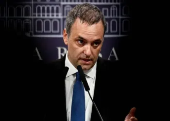 Adorni confirmó que Milei vetará el financiamiento a las universidades